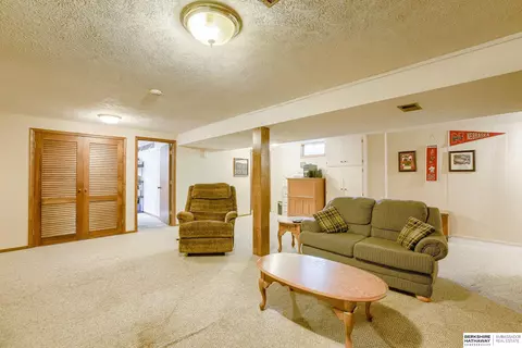 280 N 8th St, Springfield, NE 68059 photo 27