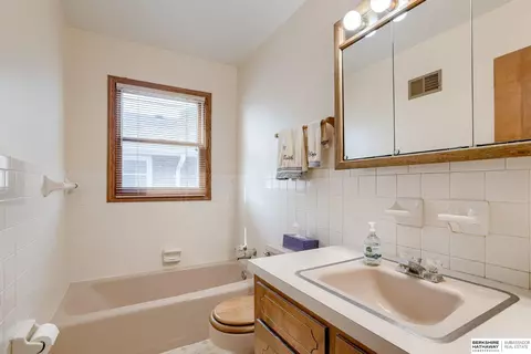 280 N 8th St, Springfield, NE 68059 photo 19