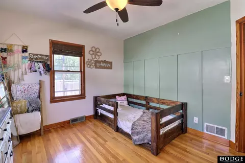 Bedroom - 220 E 8th St, North Bend, NE 68649 photo 5 of 9