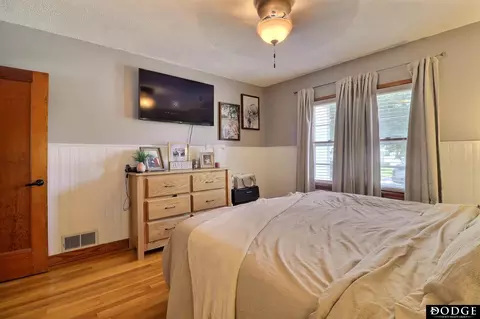 Bedroom - 220 E 8th St, North Bend, NE 68649 photo 3 of 9
