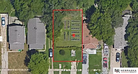 4228 Parker St, Omaha, NE 68111