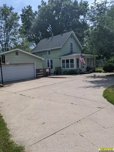 913 5th Corso Corso, Nebraska City, NE 68410