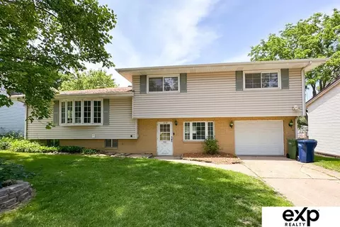 1210 Ventura Dr, Bellevue, NE 68005