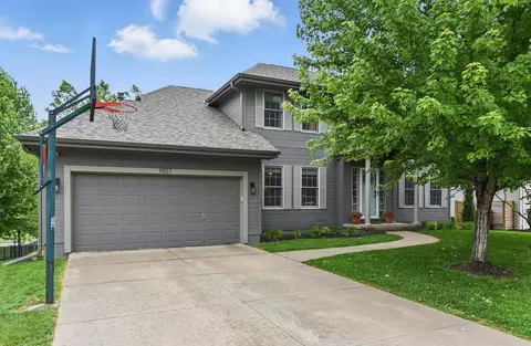 1907 S 198 St, Omaha, NE 68130