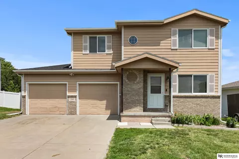 2544 W South St, Lincoln, NE 68522