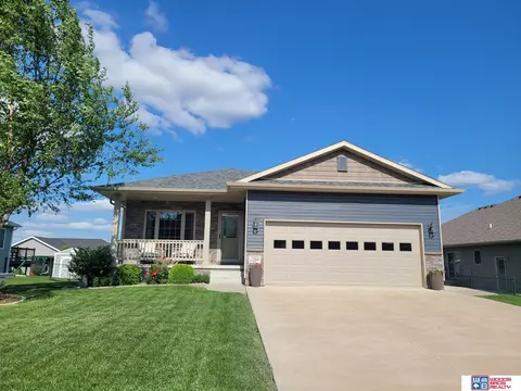 2364 N Columbia Ave, Seward, NE 68434
