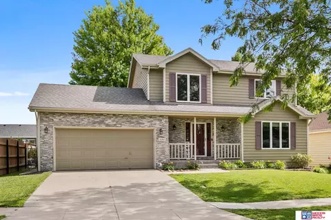5387 W Katleman Dr, Lincoln, NE 68521