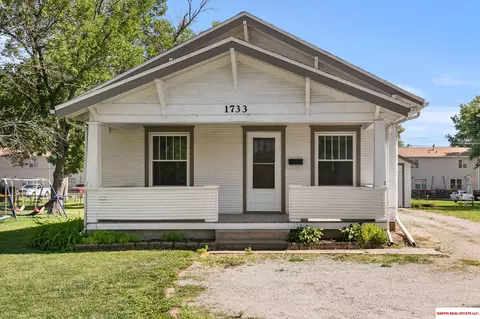 1733 Market St, Beatrice, NE 68310
