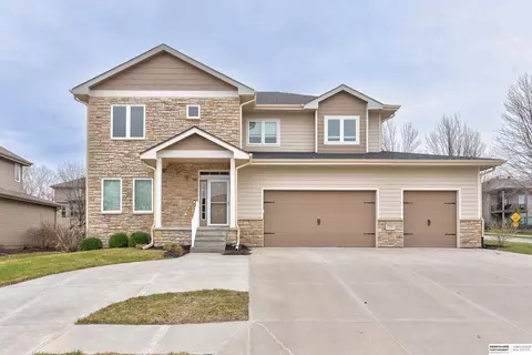 7301 N 154th Ave, Bennington, NE 68007