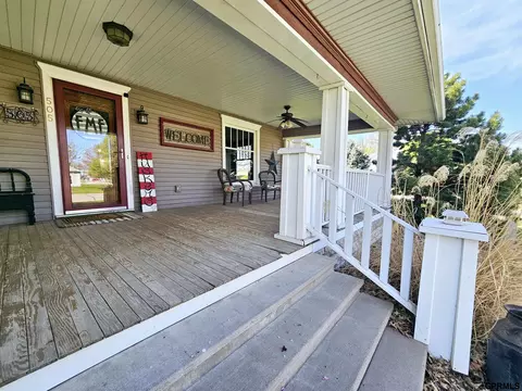505 S Exeter Ave, Exeter, NE 68351 photo 2