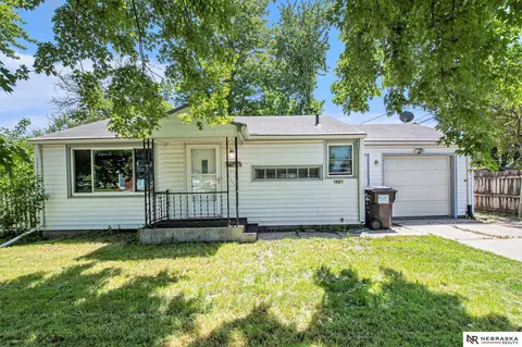 1521 W Q St, Lincoln, NE 68528