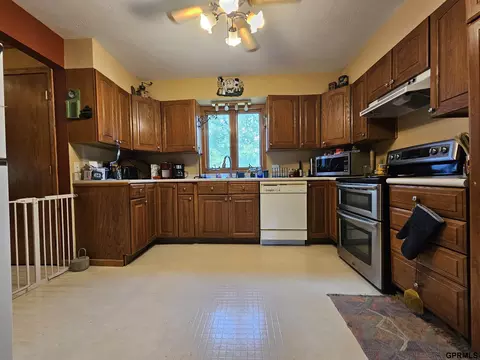 607 4th St, Edgar, NE 68935 photo 5