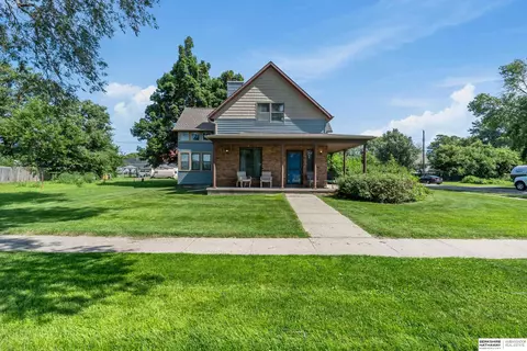 340 E 7th St, North Bend, NE 68649