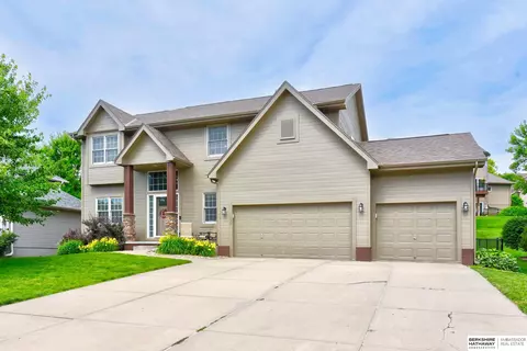 1622 S 179th St, Omaha, NE 68130
