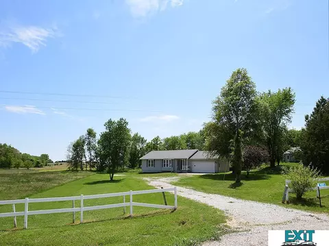 9105 Olive Creek Rd, Hickman, NE 68372
