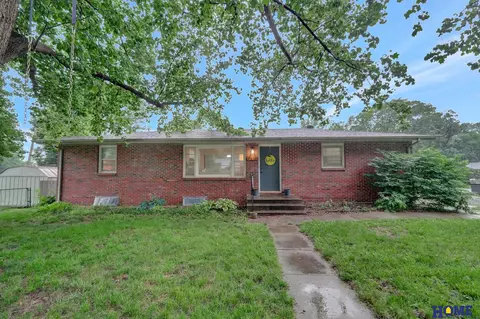 4401 S 44th St, Lincoln, NE 68516