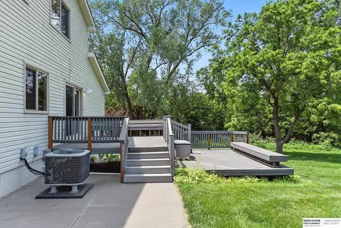 12606 Fairview Ct, Springfield, NE 68059 photo 5