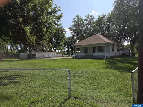 5005 W Raymond Rd, Raymond, NE 68428