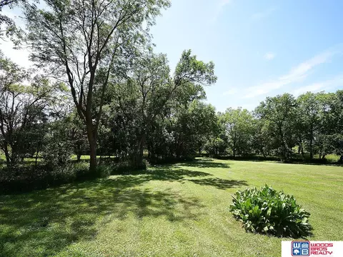 Exterior - 3846 E Locust Ln, Holmesville, NE 68310 photo 9 of 15