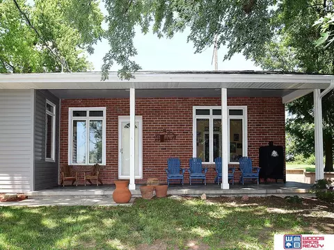 Exterior - 3846 E Locust Ln, Holmesville, NE 68310 photo 1 of 15