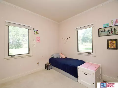 Bedroom - 3846 E Locust Ln, Holmesville, NE 68310 photo 2 of 4