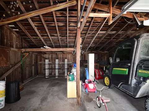 Exterior - 3846 E Locust Ln, Holmesville, NE 68310 photo 15 of 15
