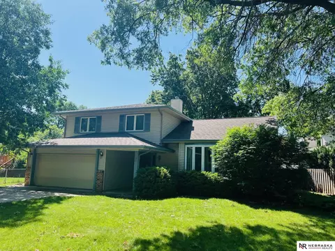 6211 S 150th St, Omaha, NE 68137
