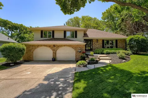 1373 S 137 Ave, Omaha, NE 68144