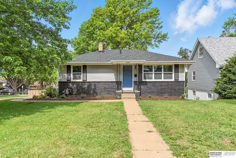 3080 S 48th St, Omaha, NE 68106