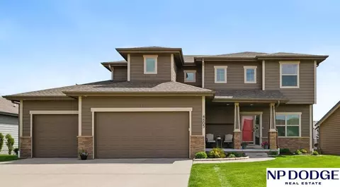 4605 Sheridan Rd, Papillion, NE 68133