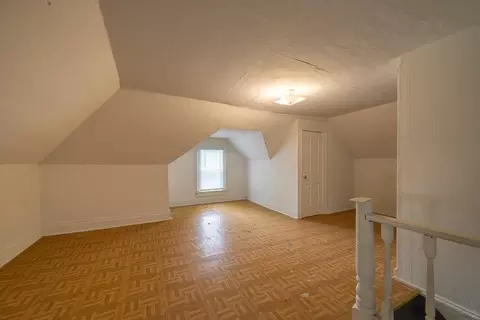 Bedroom - 116 E Hillcrest Dr, Seward, NE 68434 photo 3 of 5