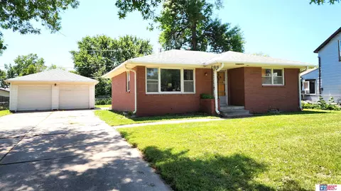 631 W C St, Lincoln, NE 68522