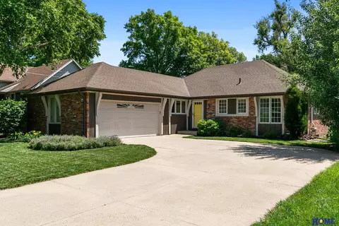 4220 S 30th St, Lincoln, NE 68502