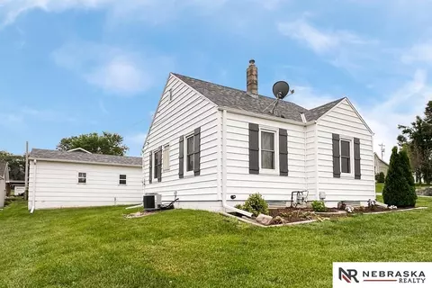Other - 210 Cedar St, Springfield, NE 68059 photo 4 of 15