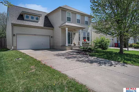 7921 N 153 St, Bennington, NE 68007