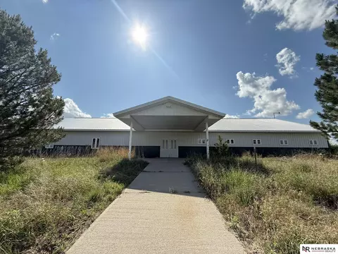 39748 Meadow Lake Rd, Valentine, NE 69201