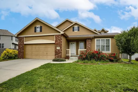 6732 S 169 Ave, Omaha, NE 68135