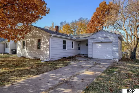 4128 N 55 Ave, Omaha, NE 68104
