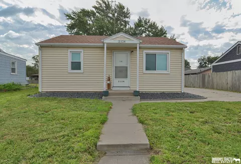 2124 N 31st St, Lincoln, NE 68503