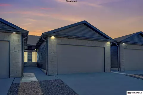6962 Claystone Dr, Lincoln, NE 68521