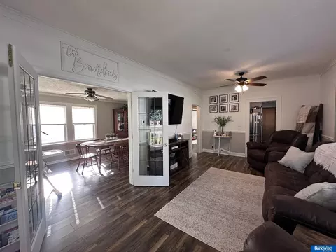 809 M St, Aurora, NE 68818 photo 2