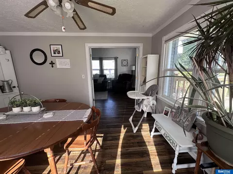 809 M St, Aurora, NE 68818 photo 5