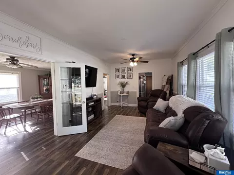 809 M St, Aurora, NE 68818 photo 3