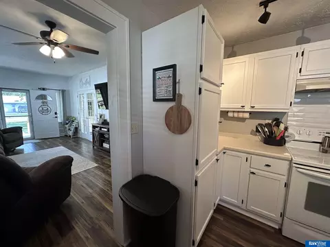 809 M St, Aurora, NE 68818 photo 10