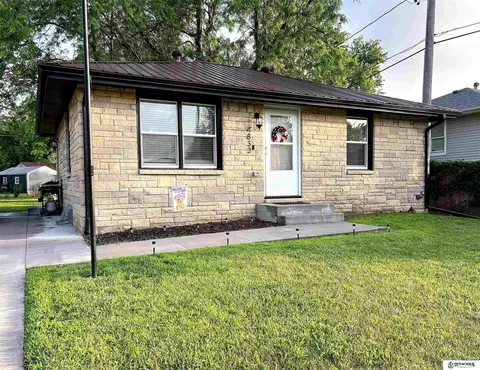 4833 Hartley St, Lincoln, NE 68504