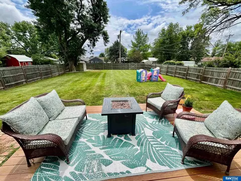 1817 High St, Beatrice, NE 68310 photo 2