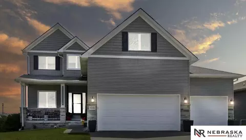 9334 Dutch Mill Ln, Lincoln, NE 68516