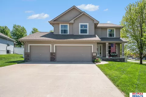 6233 S 193 St, Omaha, NE 68135