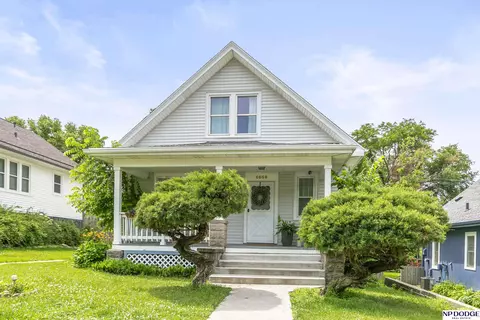 4669 Mason St, Omaha, NE 68106