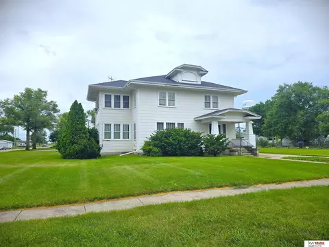 202 Fillmore Ave, De Witt, NE 68341